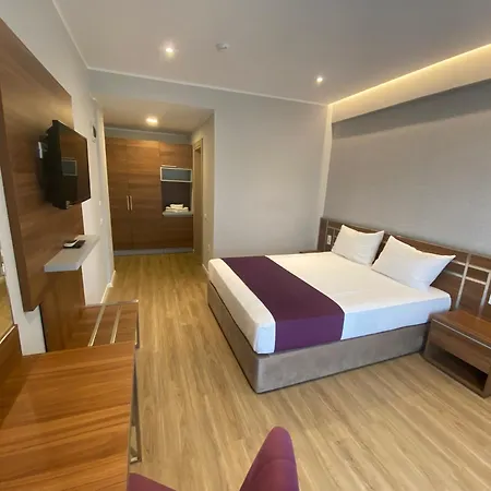 Rhodos Hotel 3*