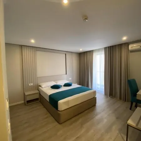 Rhodos Hotel 3*